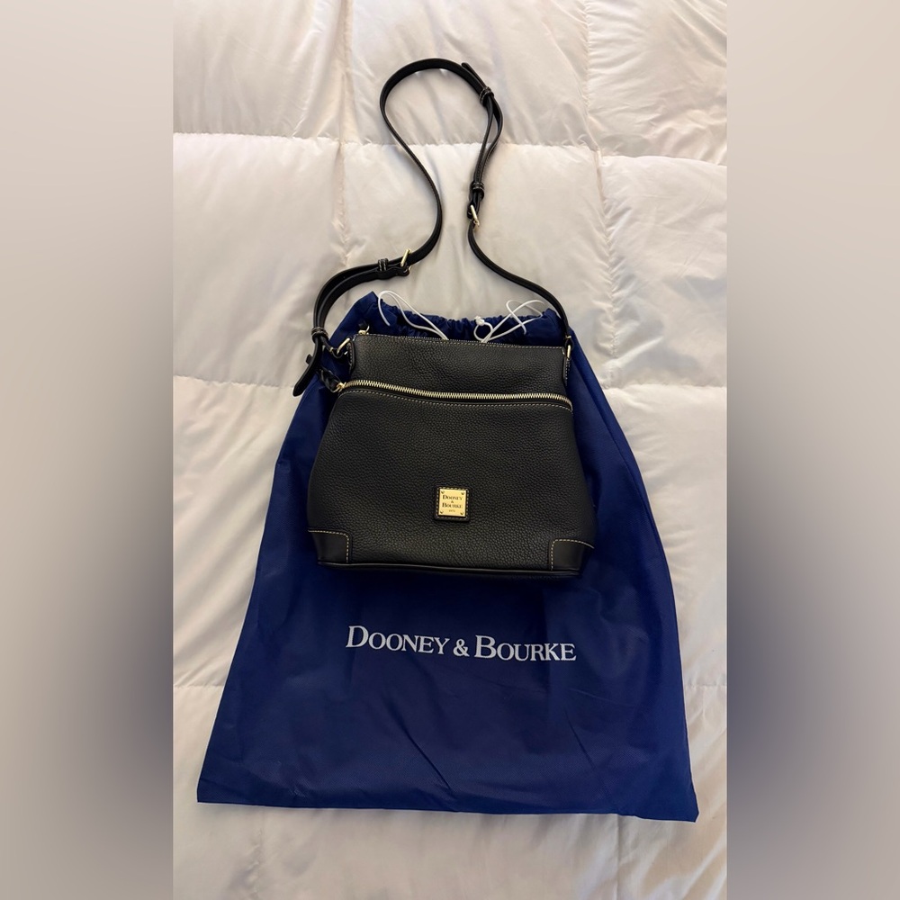 Brand New Pebble Grain Crossbody